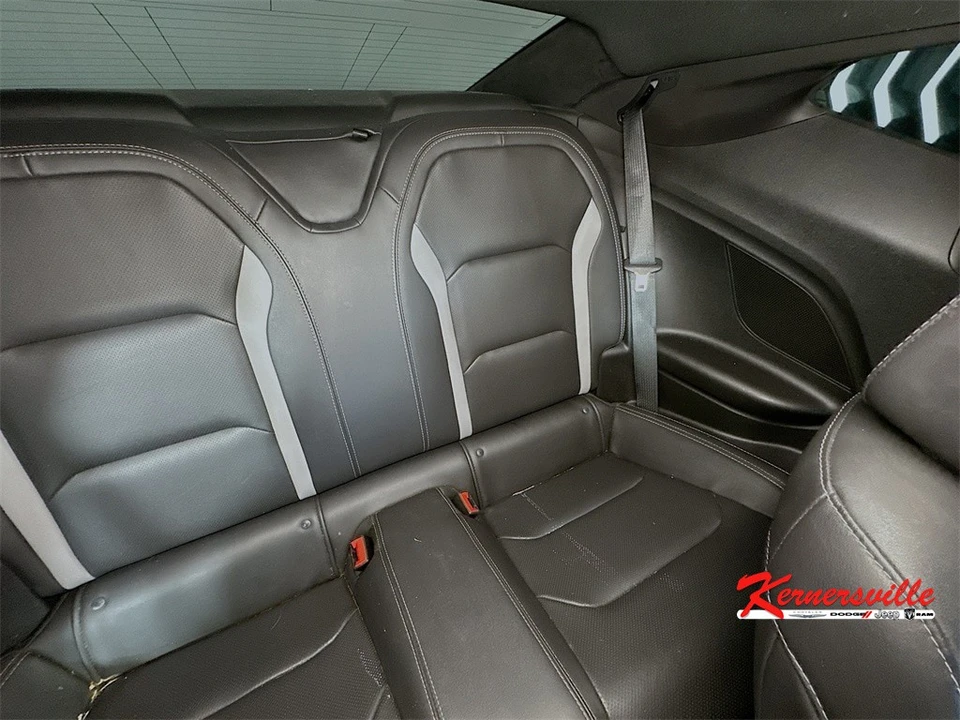 2018 Chevrolet Camaro SS 6th Gen - Image 14 of 21