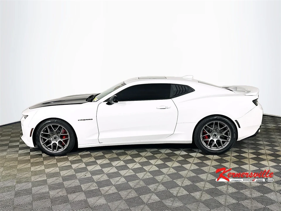 2018 Chevrolet Camaro SS 6th Gen - Image 4 of 21