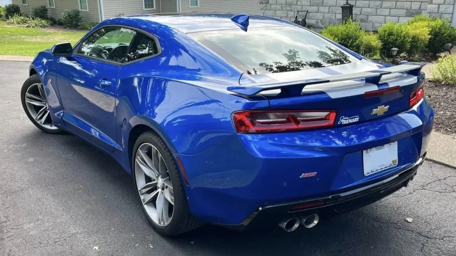 2018 Chevrolet Camaro SS 6th Gen - Image 11 of 15