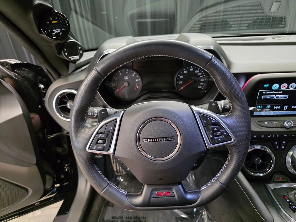 2018 Chevrolet Camaro SS 6th Gen - Image 21 of 31