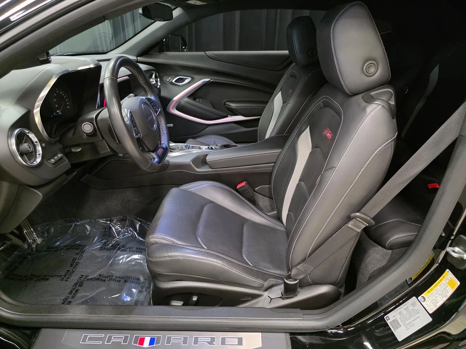 2018 Chevrolet Camaro SS 6th Gen - Image 16 of 31