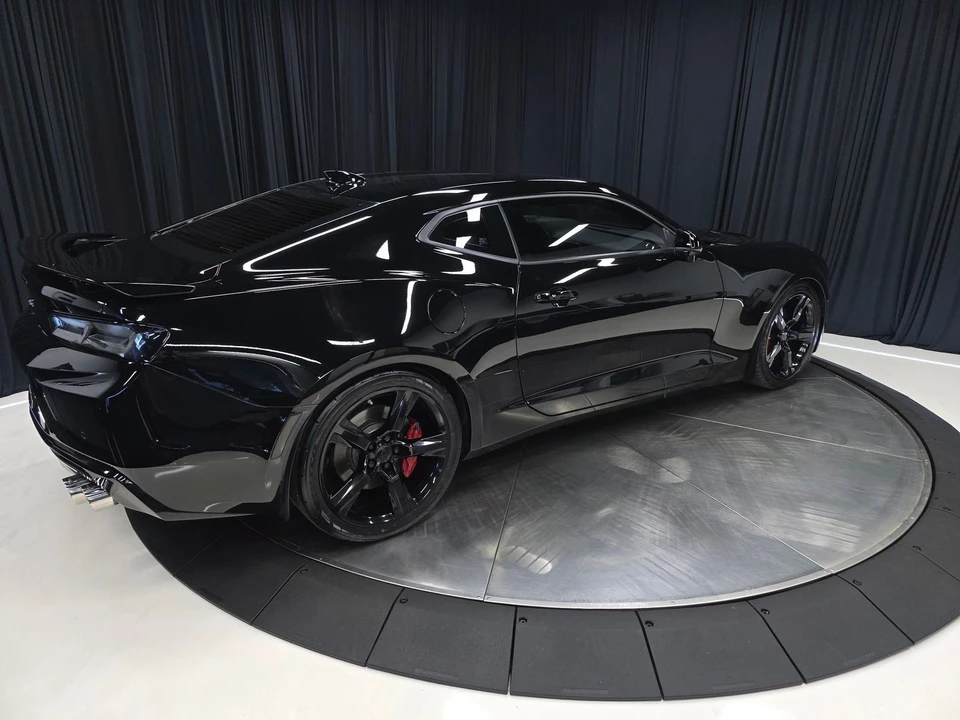 2018 Chevrolet Camaro SS 6th Gen - Image 11 of 31
