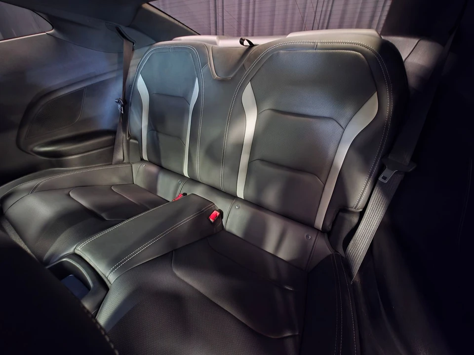 2018 Chevrolet Camaro SS 6th Gen - Image 29 of 31