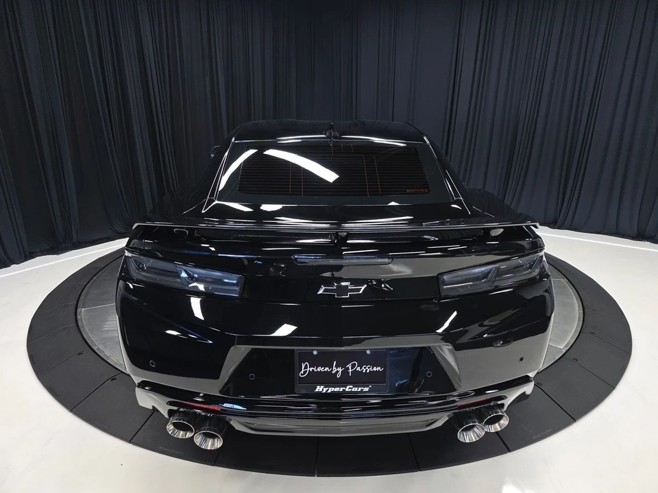 2018 Chevrolet Camaro SS 6th Gen - Image 10 of 31