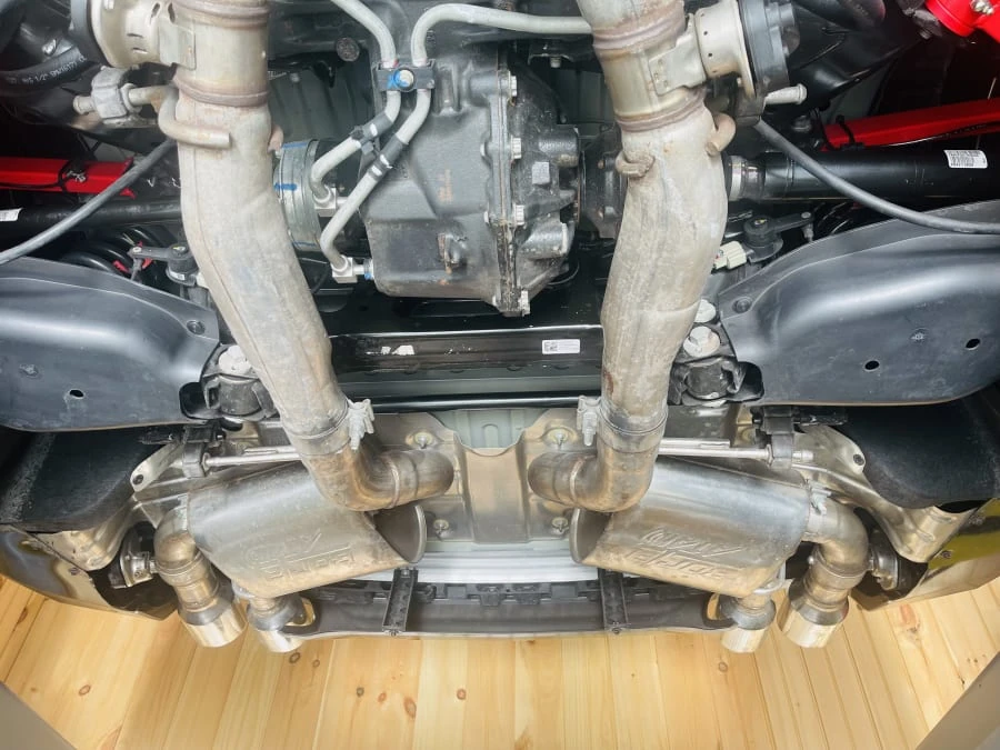 2018 Chevrolet Camaro SS 6th Gen - Image 11 of 13