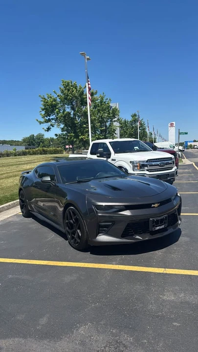 2018 Chevrolet Camaro SS 6th Gen - Image 2 of 8