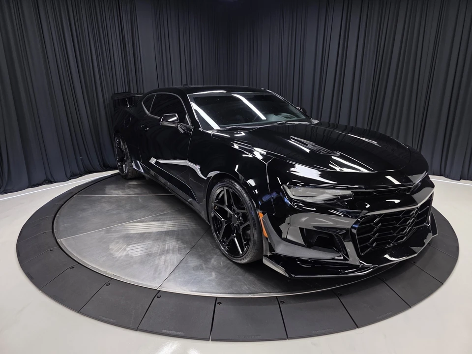 2018 Chevrolet Camaro SS 6th Gen - Image 4 of 12