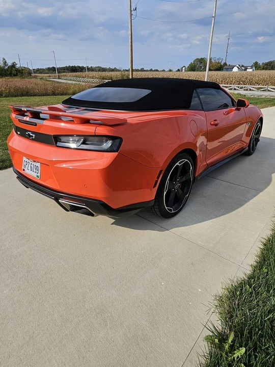 2018 Chevrolet Camaro SS 6th Gen - Image 9 of 21