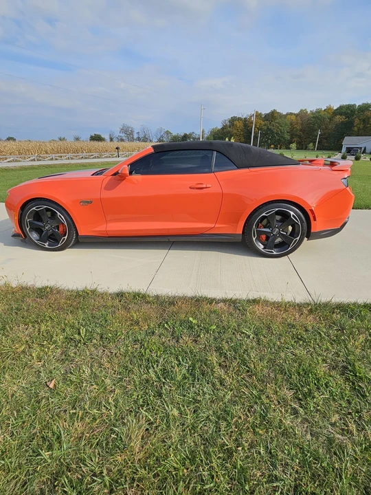 2018 Chevrolet Camaro SS 6th Gen - Image 5 of 21