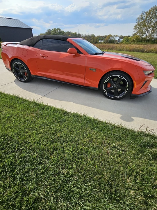 2018 Chevrolet Camaro SS 6th Gen - Image 8 of 21