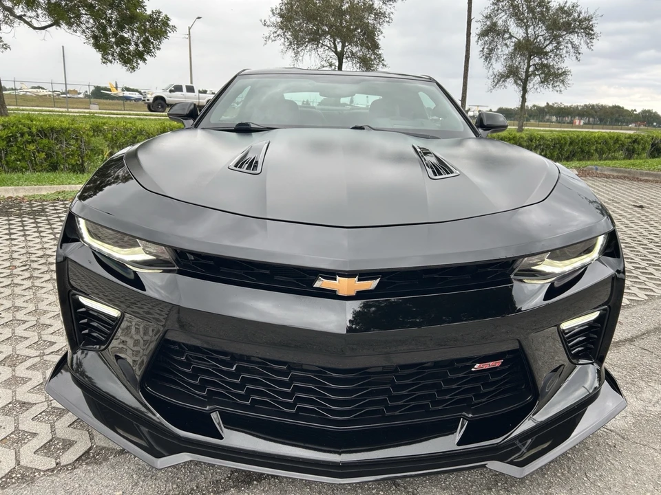 2018 Chevrolet Camaro SS 6th Gen - Image 12 of 21