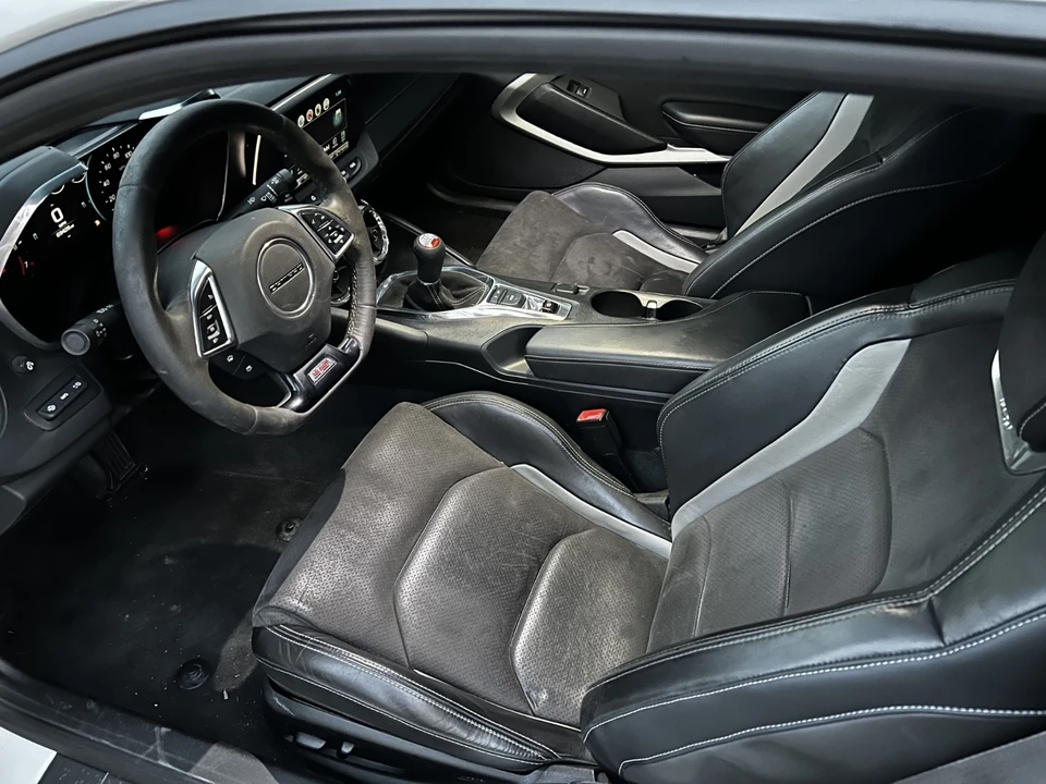 2018 Chevrolet Camaro SS 6th Gen - Image 12 of 13
