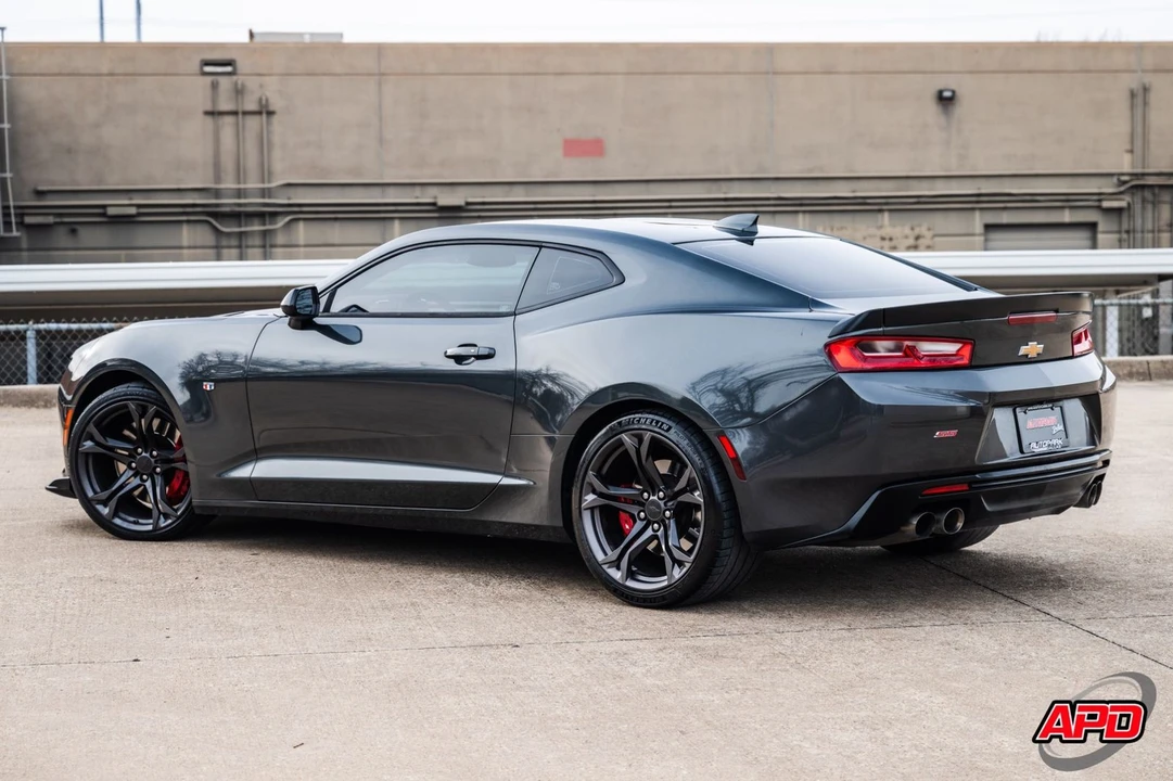 2018 Chevrolet Camaro SS 6th Gen - Image 5 of 12