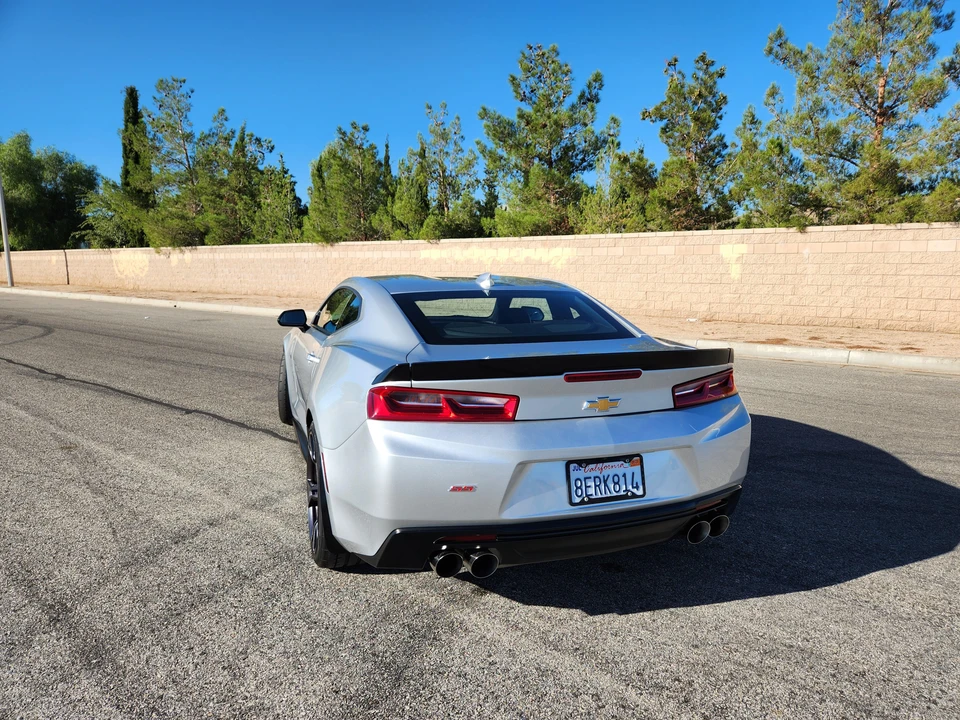 2018 Chevrolet Camaro SS 6th Gen - Image 17 of 28