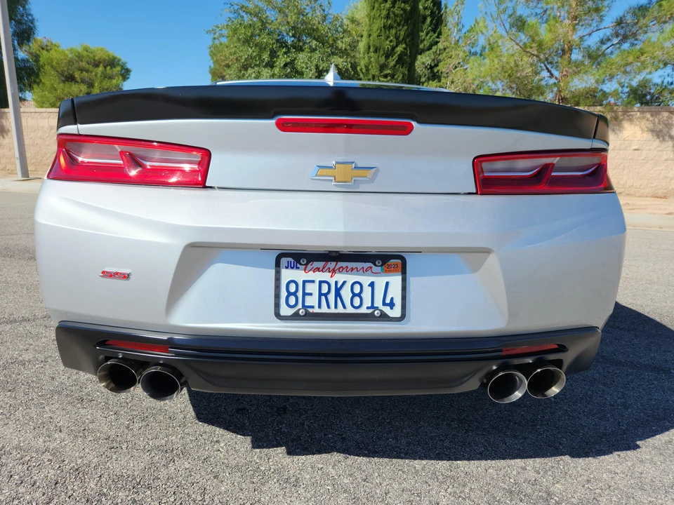 2018 Chevrolet Camaro SS 6th Gen - Image 19 of 28