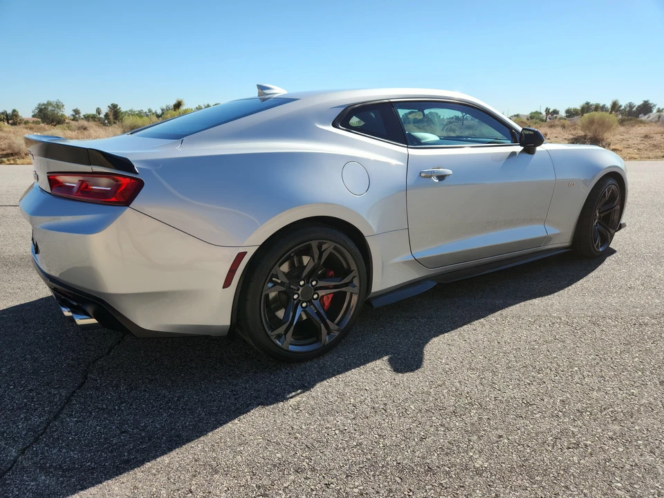 2018 Chevrolet Camaro SS 6th Gen - Image 22 of 28