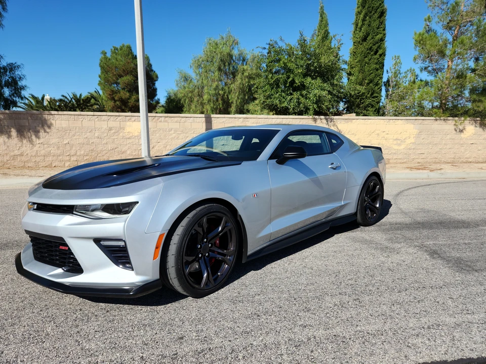 2018 Chevrolet Camaro SS 6th Gen - Image 14 of 28