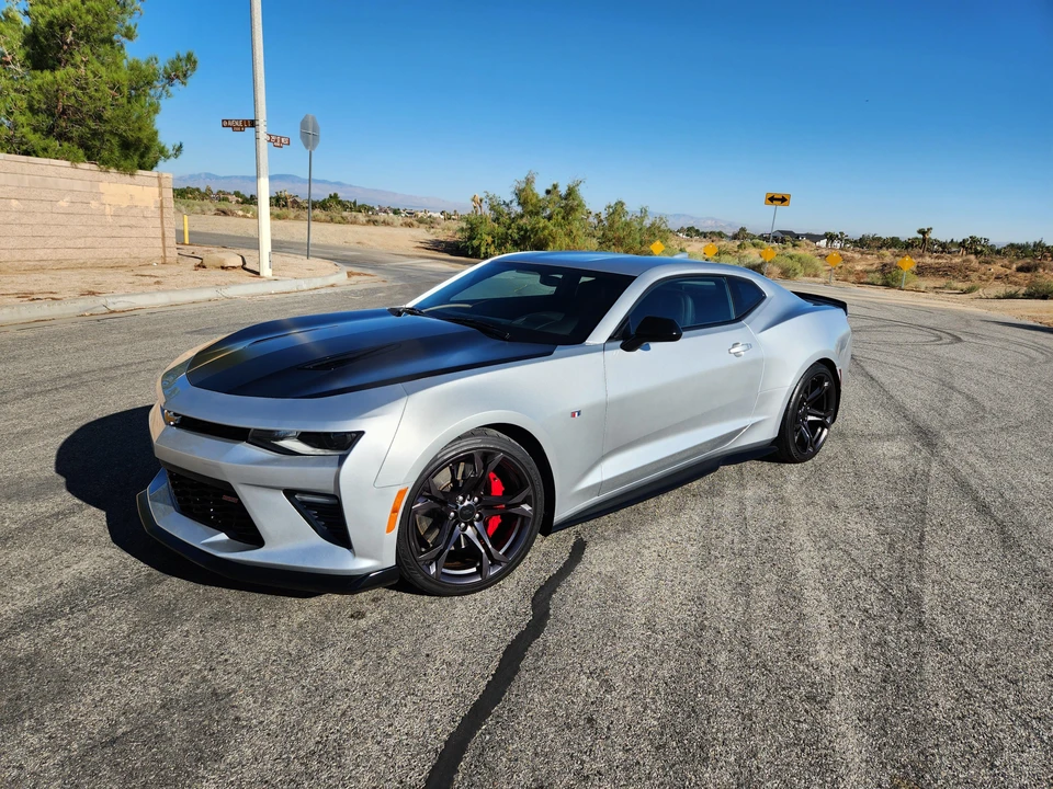 2018 Chevrolet Camaro SS 6th Gen - Image 13 of 28