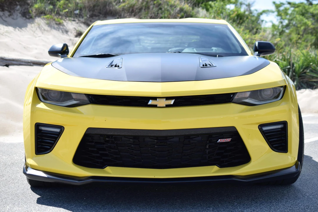 2018 Chevrolet Camaro SS 6th Gen - Image 2 of 31