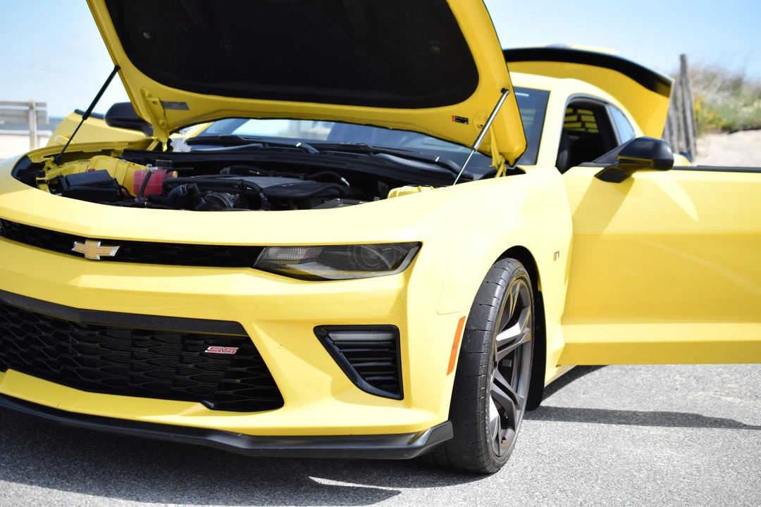 2018 Chevrolet Camaro SS 6th Gen - Image 25 of 31