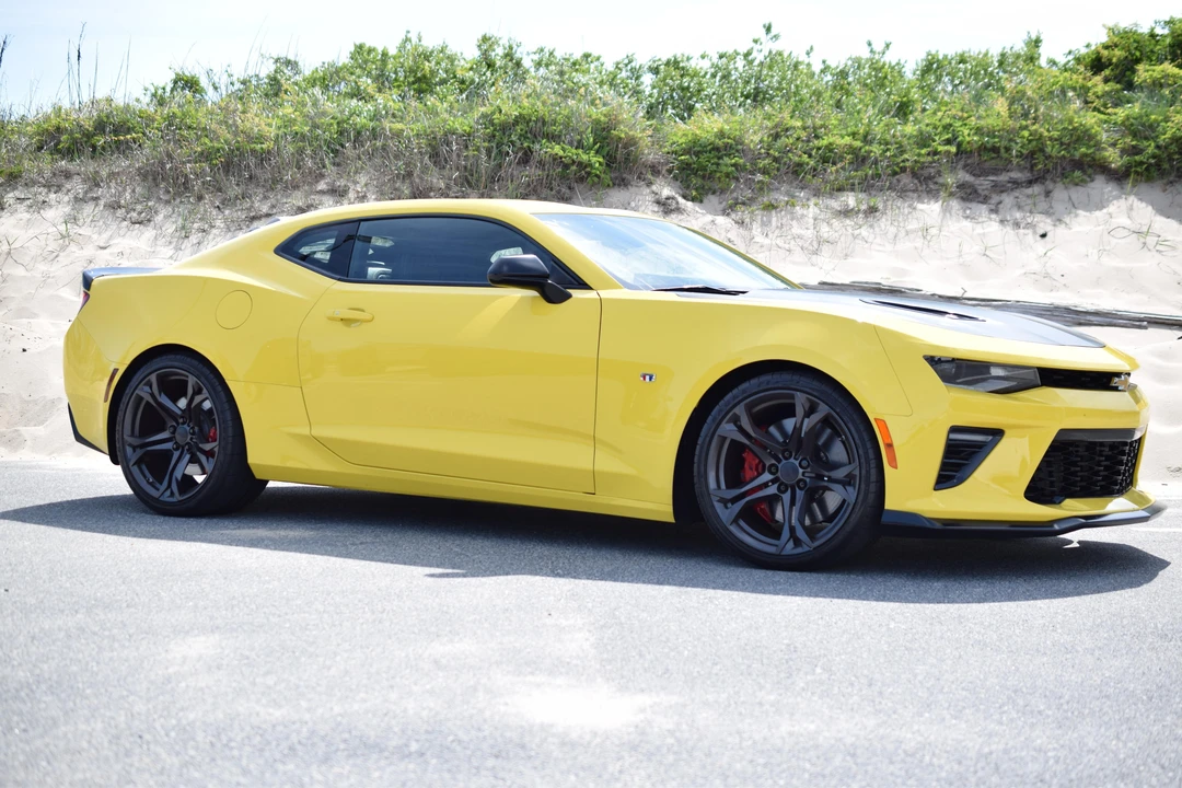 2018 Chevrolet Camaro SS 6th Gen - Image 15 of 31
