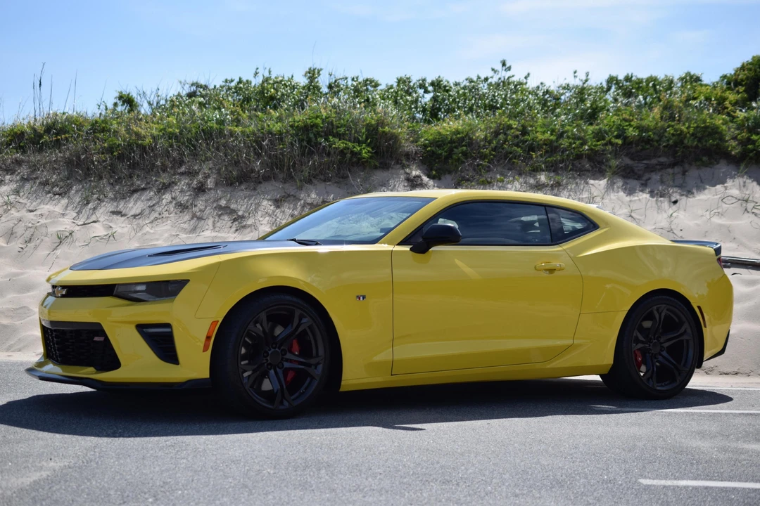 2018 Chevrolet Camaro SS 6th Gen - Image 10 of 31