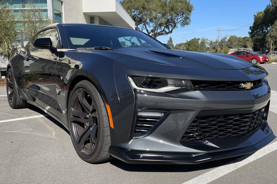 2018 Chevrolet Camaro SS 6th Gen - Image 3 of 26