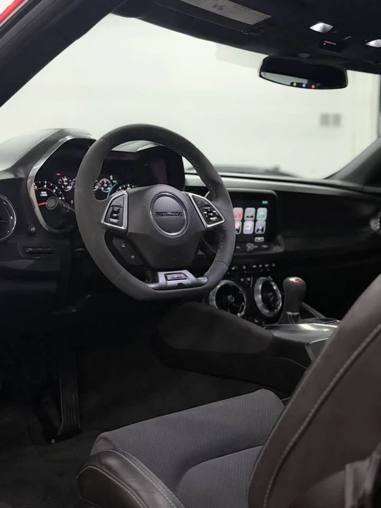 2018 Chevrolet Camaro SS 6th Gen - Image 9 of 14