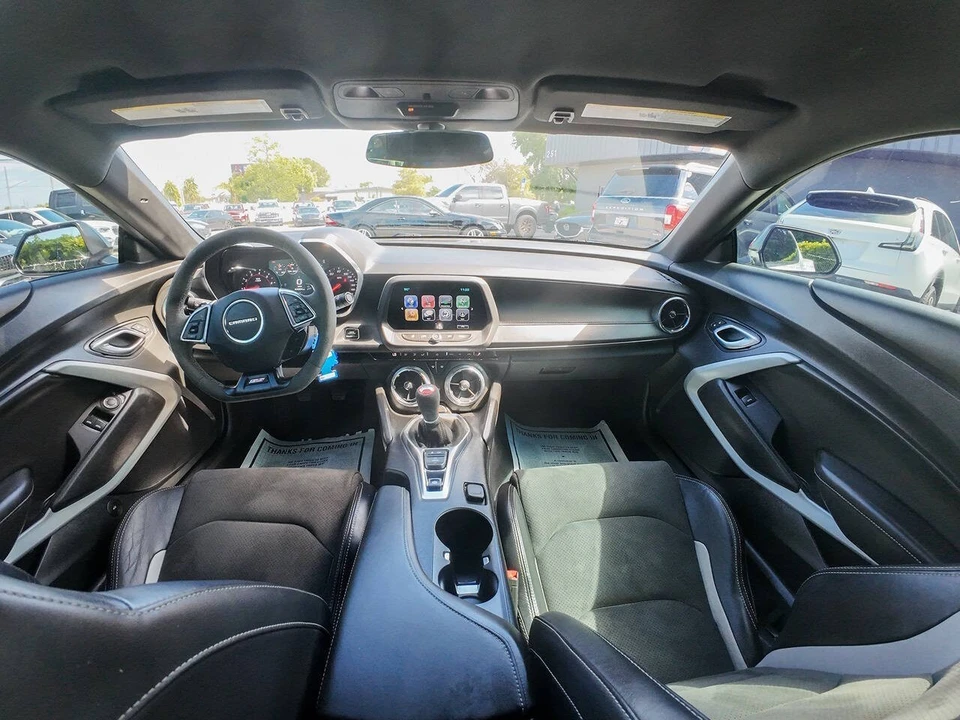 2018 Chevrolet Camaro SS 6th Gen - Image 16 of 29