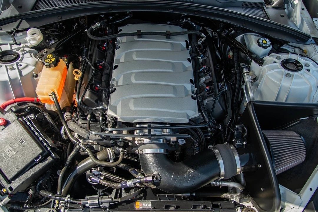 2018 Chevrolet Camaro SS 6th Gen - Image 13 of 29