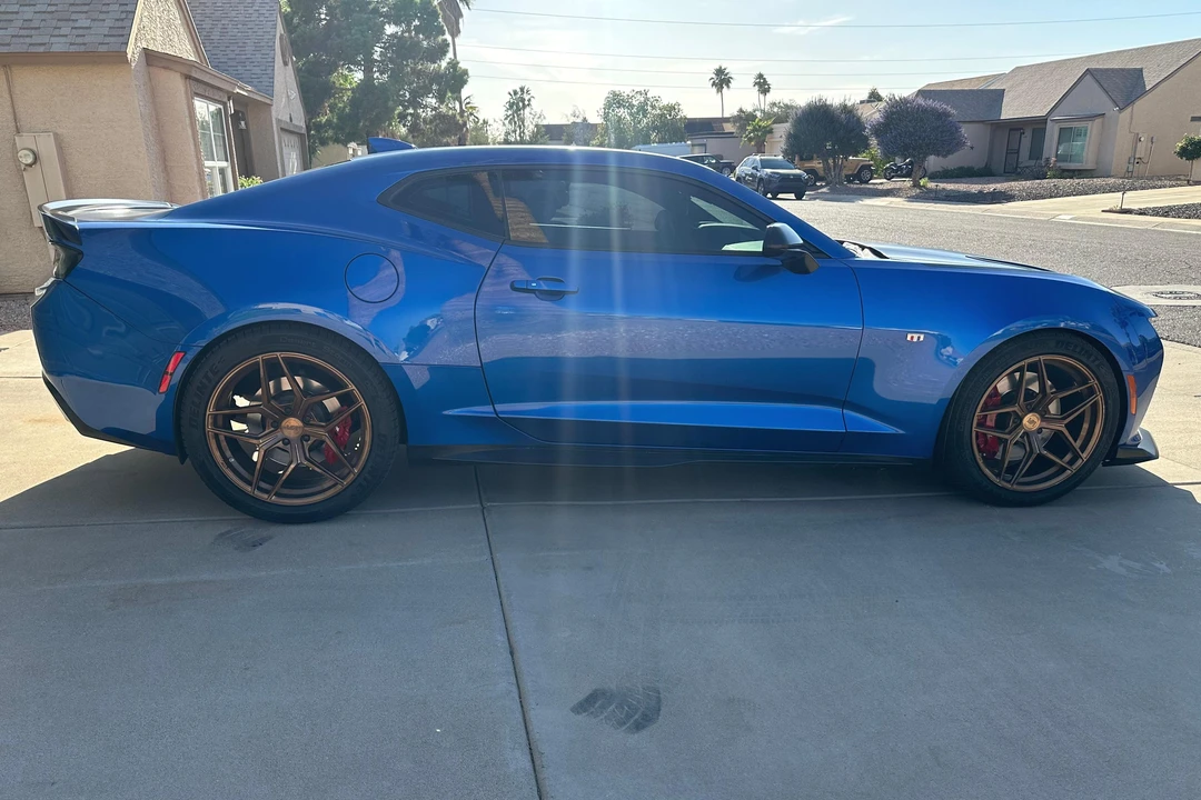 2018 Chevrolet Camaro SS 6th Gen - Image 10 of 31