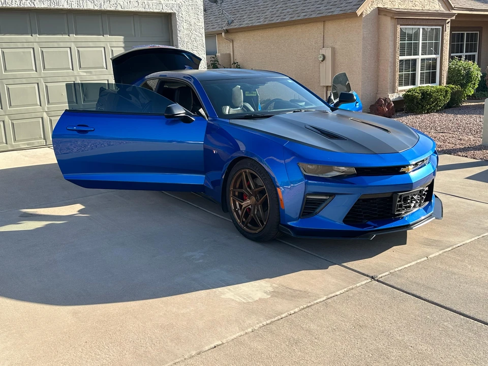 2018 Chevrolet Camaro SS 6th Gen - Image 19 of 31