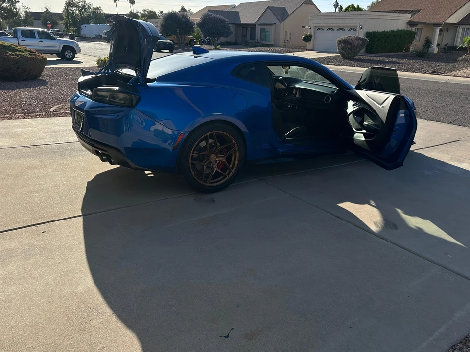 2018 Chevrolet Camaro SS 6th Gen - Image 16 of 31