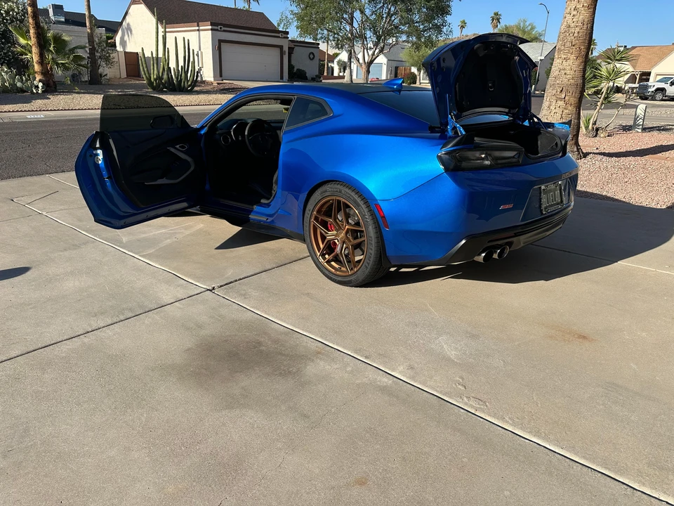 2018 Chevrolet Camaro SS 6th Gen - Image 15 of 31