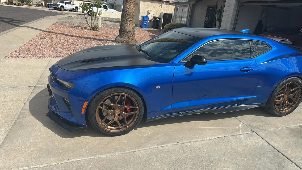 2018 Chevrolet Camaro SS 6th Gen - Image 24 of 31