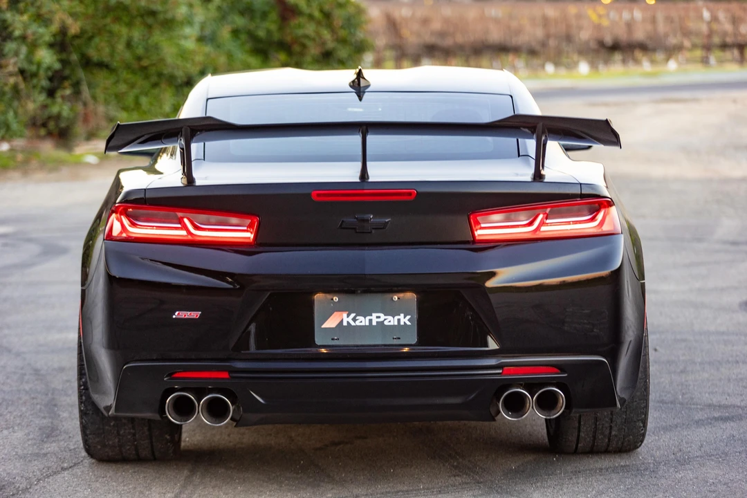2018 Chevrolet Camaro SS 6th Gen - Image 15 of 31