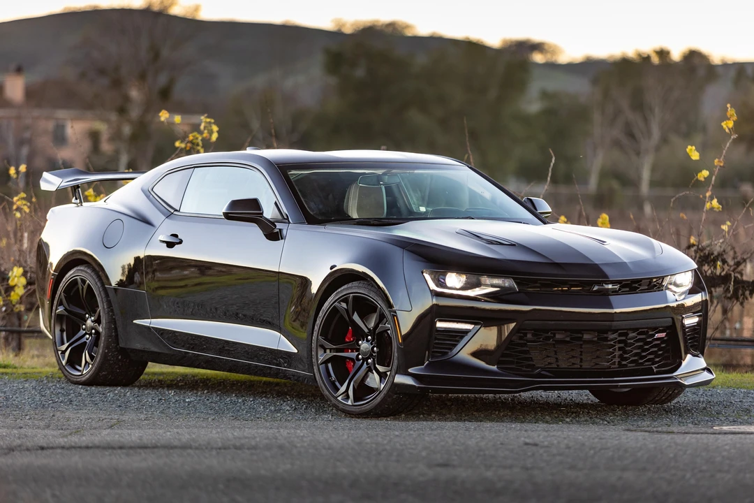 2018 Chevrolet Camaro SS 6th Gen - Image 22 of 31