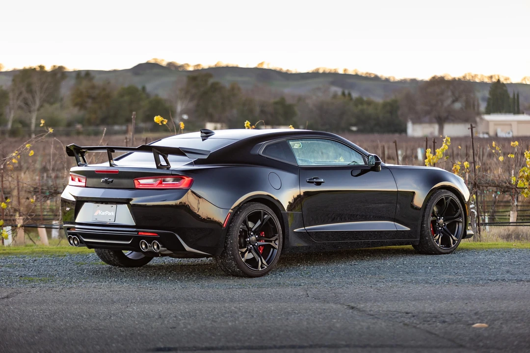 2018 Chevrolet Camaro SS 6th Gen - Image 20 of 31