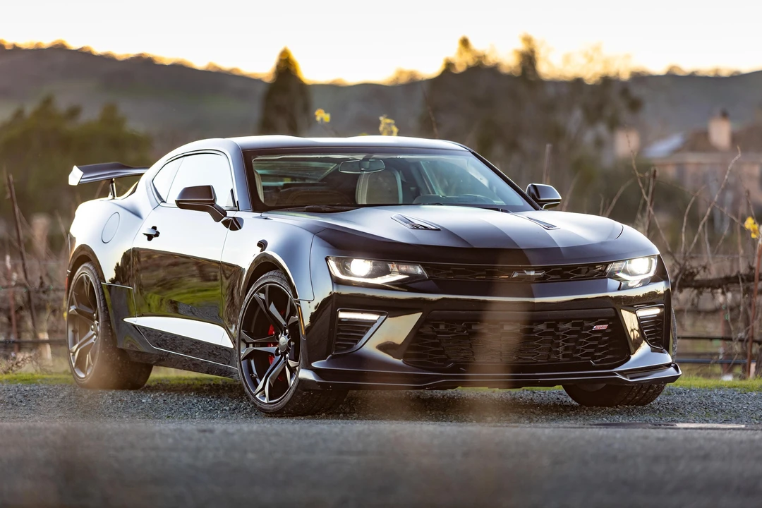 2018 Chevrolet Camaro SS 6th Gen - Image 24 of 31