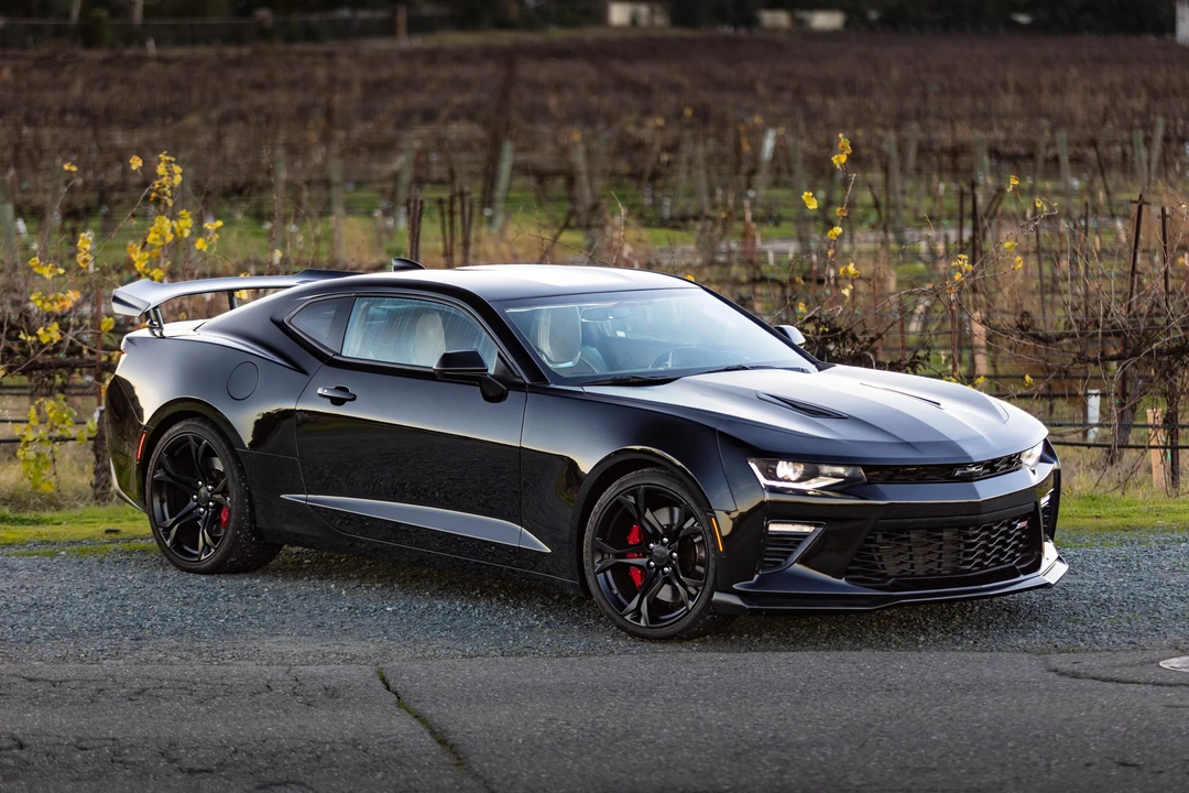 2018 Chevrolet Camaro SS 6th Gen - Image 21 of 31