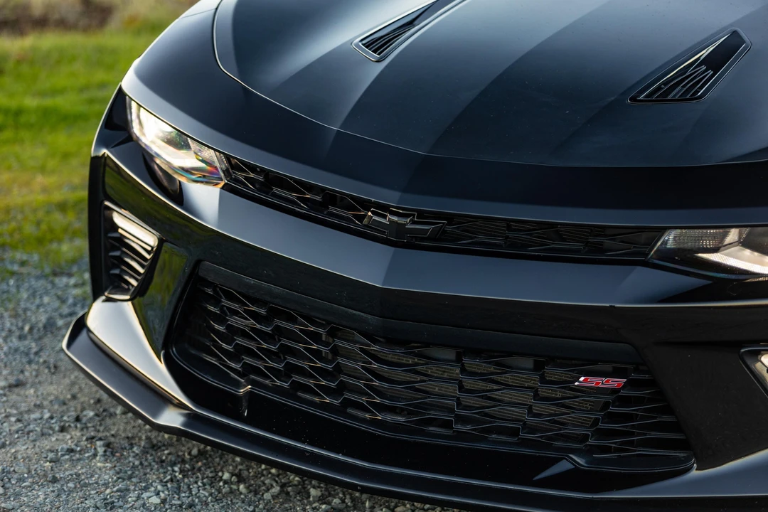 2018 Chevrolet Camaro SS 6th Gen - Image 30 of 31