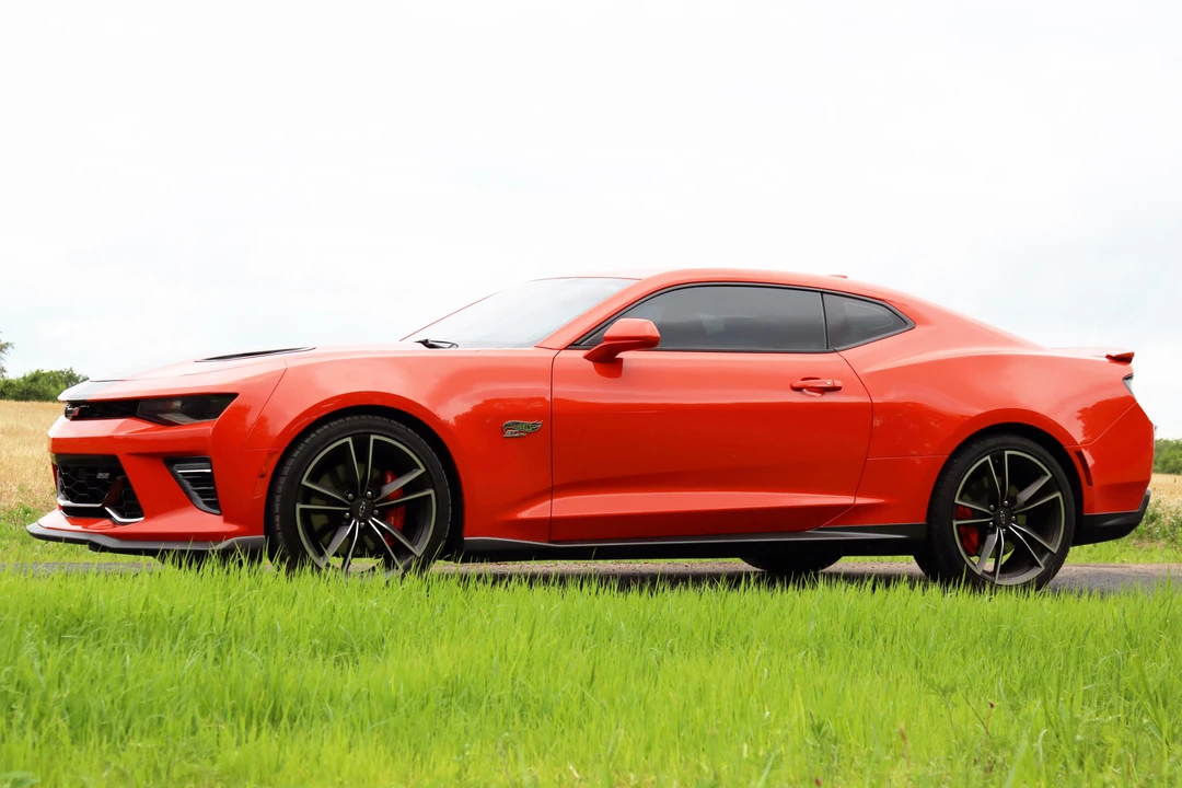 2018 Chevrolet Camaro SS 6th Gen - Image 7 of 31