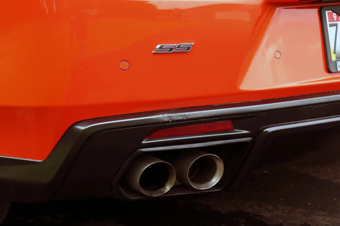 2018 Chevrolet Camaro SS 6th Gen - Image 29 of 31