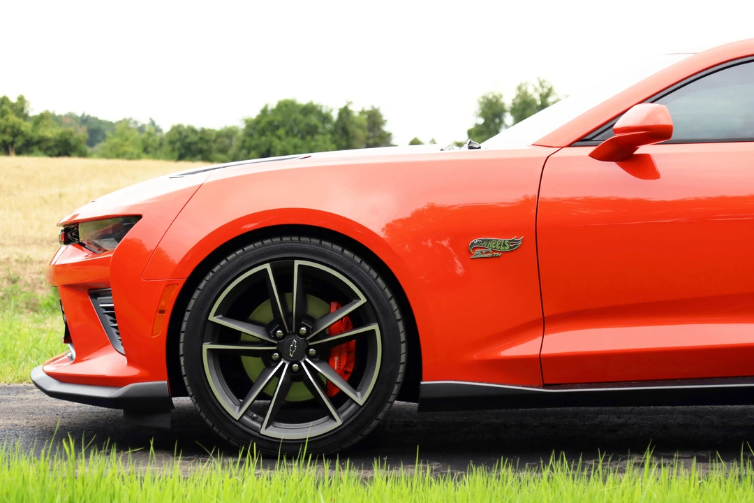 2018 Chevrolet Camaro SS 6th Gen - Image 22 of 31