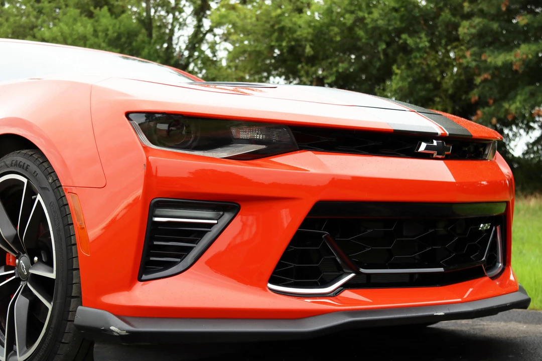 2018 Chevrolet Camaro SS 6th Gen - Image 15 of 31