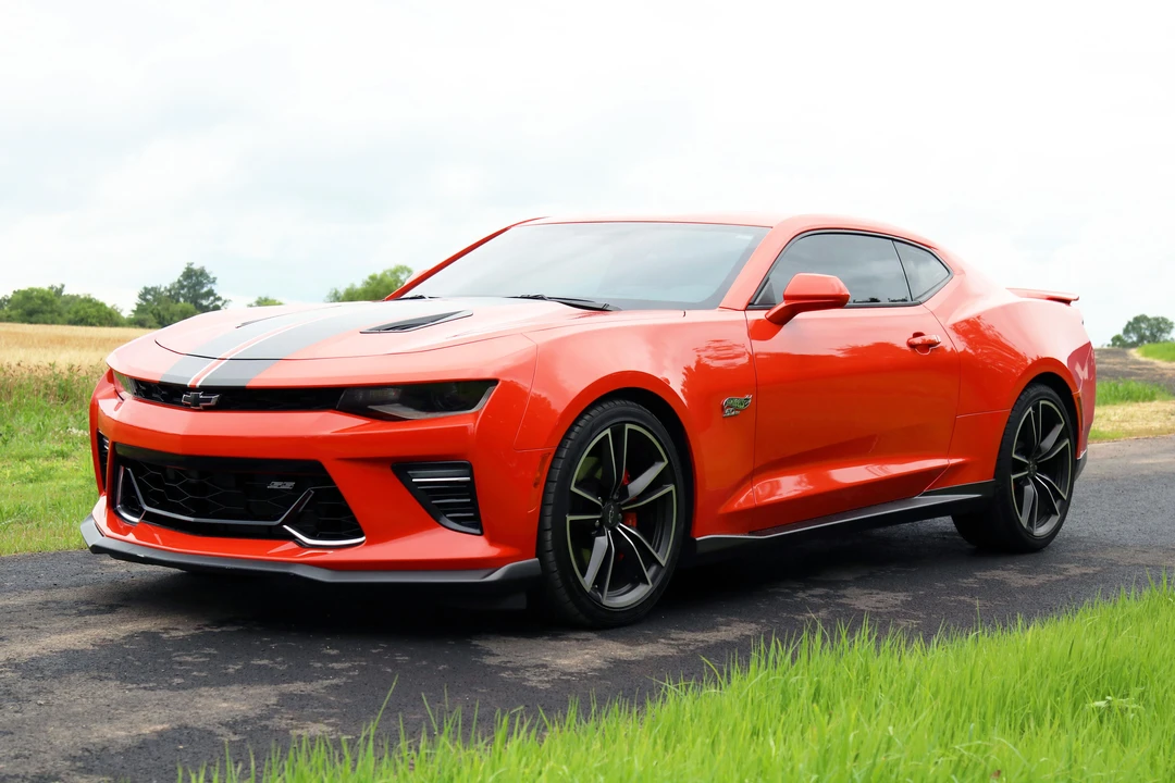 2018 Chevrolet Camaro SS 6th Gen - Image 6 of 31