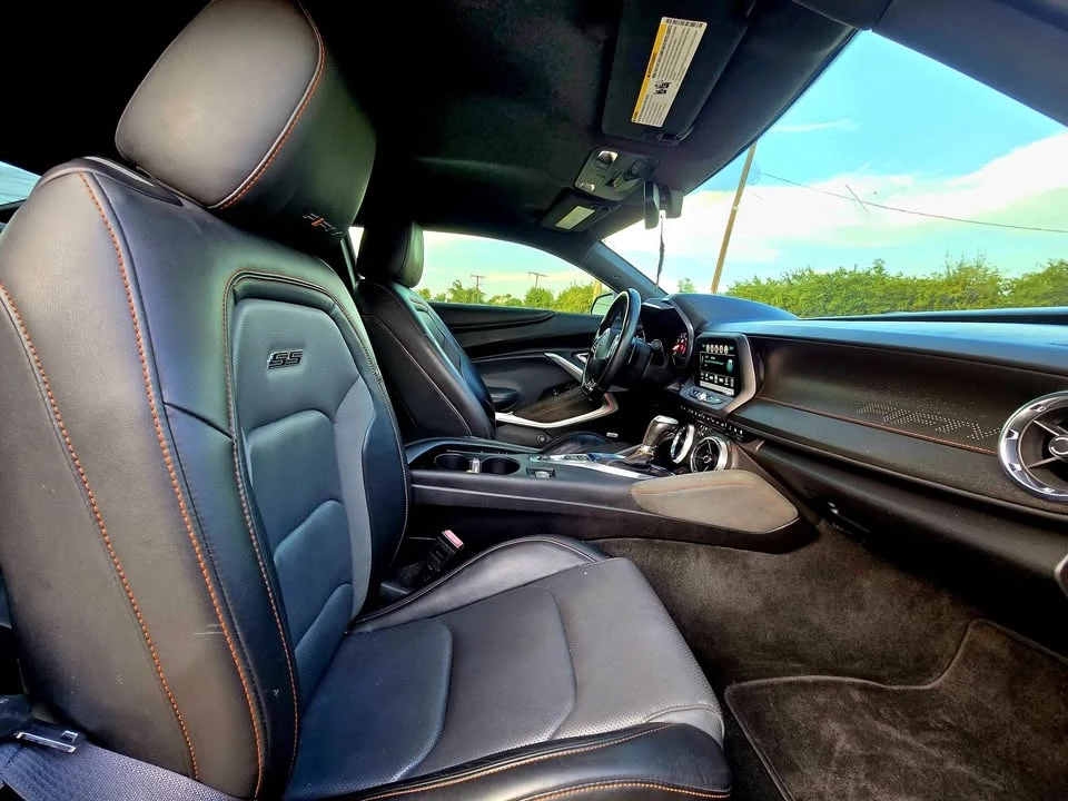 2018 Chevrolet Camaro SS 6th Gen - Image 9 of 10