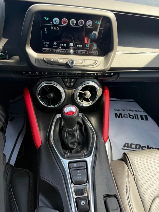 2018 Chevrolet Camaro SS 6th Gen - Image 10 of 12