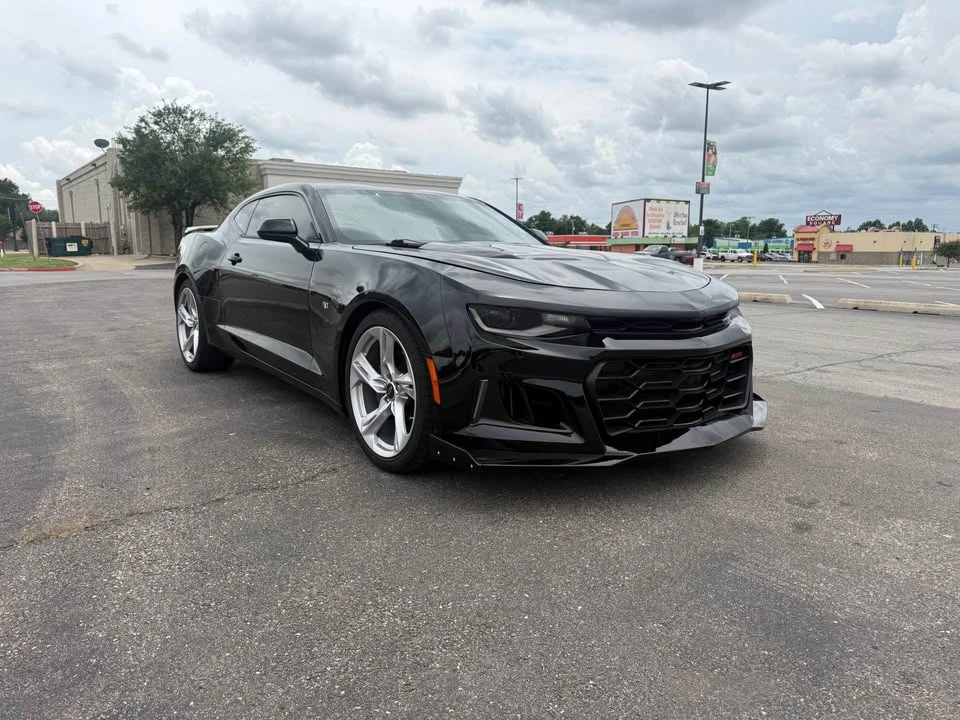 2018 Chevrolet Camaro SS 6th Gen - Image 3 of 17
