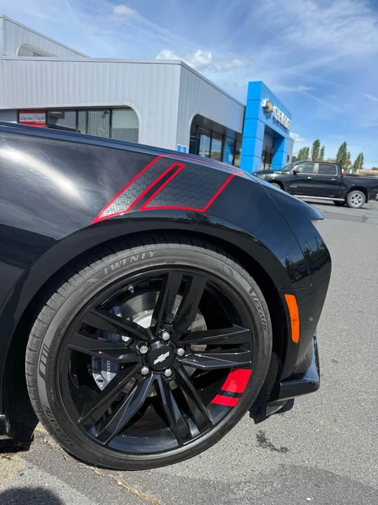 2018 Chevrolet Camaro SS 6th Gen - Image 5 of 12